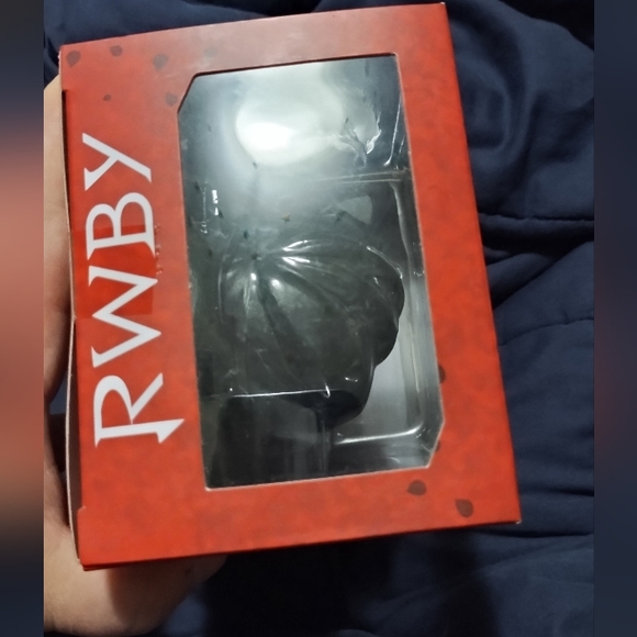 New! RWBY Ruby Rose Figure - Picture 5 of 6